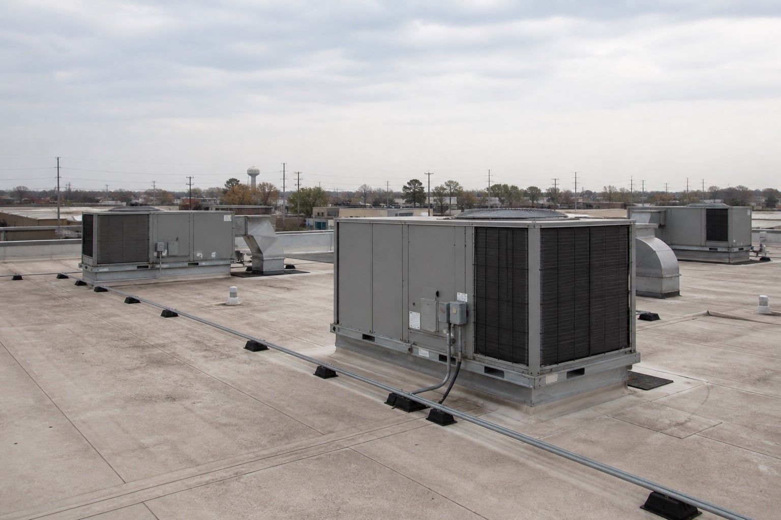 Commercial rooftop HVAC equipment